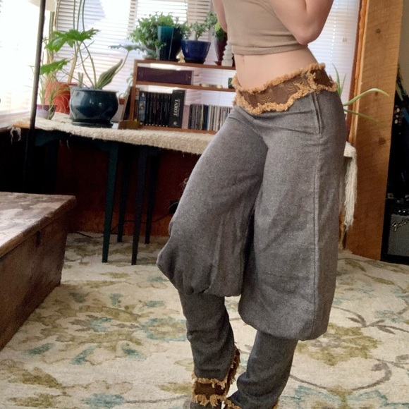 AnuttaraCrafts woolen pants - Picture 2 of 8